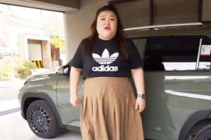 기사로 이동 - “큰 차는 이제 불편해서요”… 이국주가 직접 산 2천만 원대 국산 경차