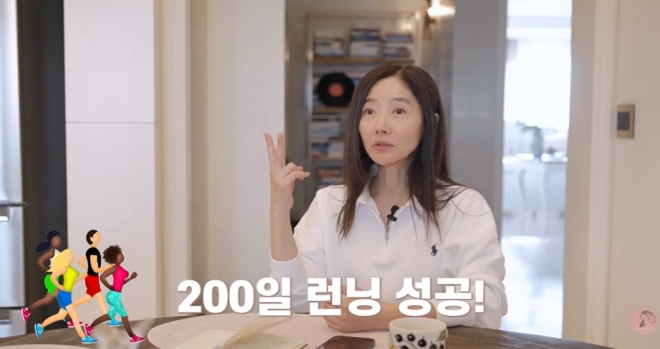 thumbnail - 이렇게 건강한 줄만 알았는데… 강수지가 200일 만에 러닝 멈춘 이유