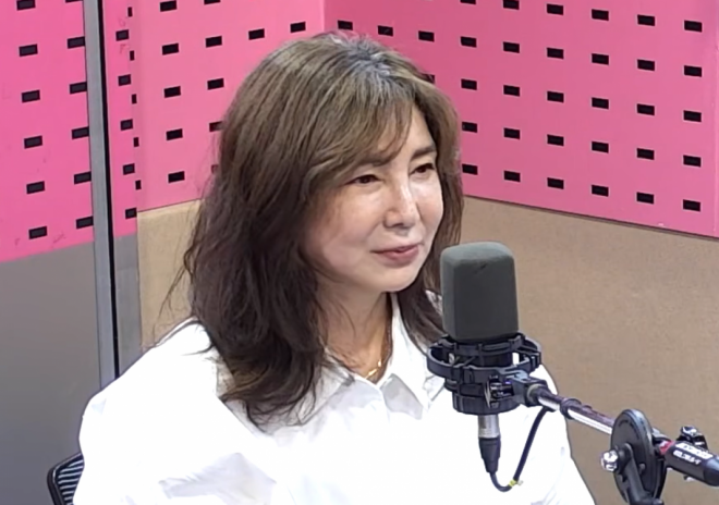 thumbnail - “너무 힘들어서 포기했어요”… 100억대 대저택 처분한 심혜진의 솔직 고백