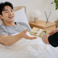 thumbnail - “일 안 해도 월 30만원씩 준다?”…‘보편적 기본소득’ 다시 주목받는 이유