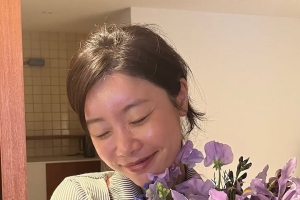 기사로 이동 - 잠옷 입고도 이렇게 행복할 수 있구나… 걸스데이 소진♥이동하, 신혼 일상 공개