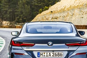 기사로 이동 - 전기차 시대에 오히려 더 생각나… 530마력 V8 품은 BMW 그란 쿠페