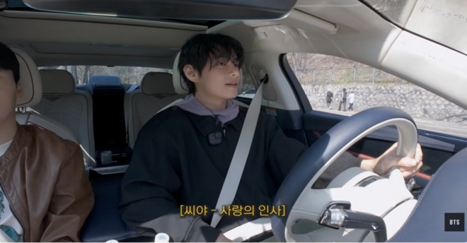 thumbnail - “저 정말 팬이거든요”… BTS 뷔도 열광하게 만든 ‘15년 만의 컴백’ 걸그룹