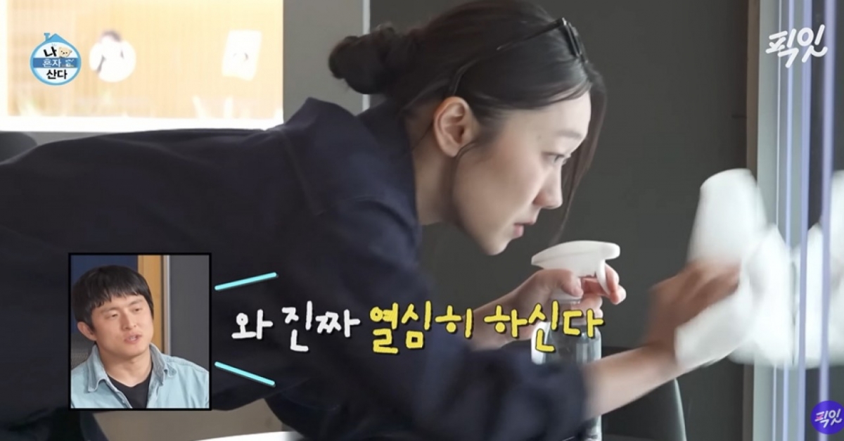 thumbnail - “눈물 날 것 같아요 진짜”… 곰팡이집 살던 여배우의 안타까운 이별 소식
