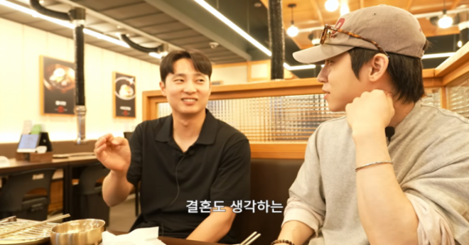 thumbnail - “여자친구와 결혼 생각”…‘환승연애’ 원빈, 교사된 깜짝 근황