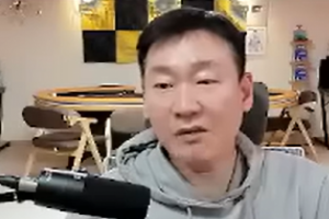 기사로 이동 - 모바일게임 BJ 대상 3관왕…‘난닝구’ 한태식, 46세로 갑작스런 비보