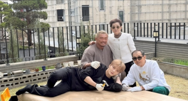 thumbnail - 김재중, 추성훈 브라질리언 왁싱 고백…13년 우정 대체 뭐길래