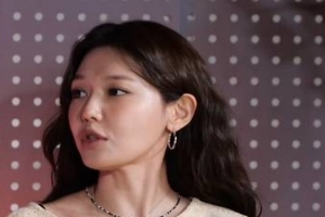 기사로 이동 - 소녀시대 수영 “1순위 아니었다” 발언에 현장 초토화된 진짜 이유