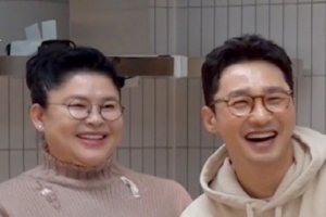 기사로 이동 - “나 최근에 연애했다” 이영자 고백에 소환된 8살 연하 배우 정체