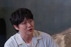 기사로 이동 - 성시경 “사람 같지 않다” 극찬한 여배우, 출연료 거절한 진짜 이유