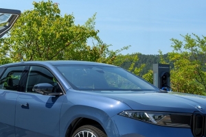 기사로 이동 - “8분이면 80% 끝”…BMW, 국내 최초 400kW 초급속 충전기 공개