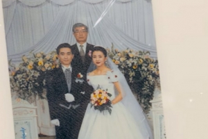 기사로 이동 - 장항준 “매달 13만원씩 부었더니…” 김은희도 놀란 비결