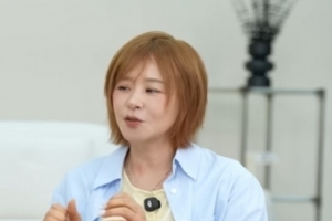 기사로 이동 - 최강희 “사실 저 골초였어요” 촬영 끝나면 다같이 나가서…이유 ‘씁쓸’