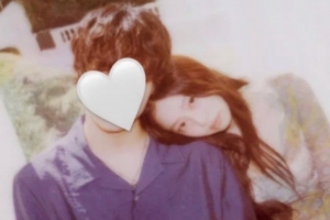 기사로 이동 - “순간 연애 공개인 줄” 제니, 한밤중 ‘하트남’과 밀착 사진에 팬들 ‘술렁’