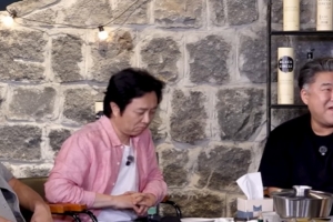 기사로 이동 - “우리 딸도 배우” 고창석이 공개한 놀라운 가족 인연 수준