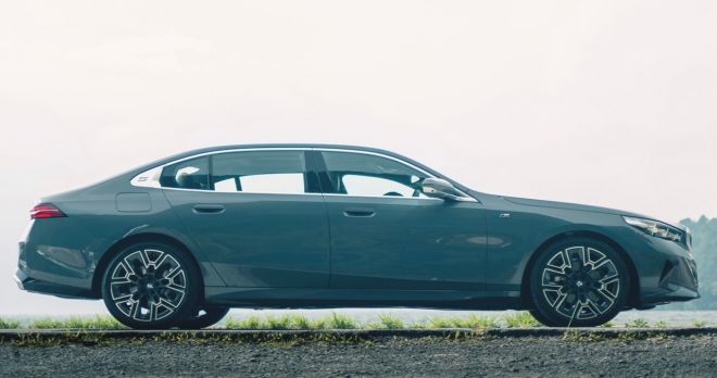 thumbnail - G80 계약하려다 ‘깜짝’… 950만 원 할인 BMW 520i 가격 보니