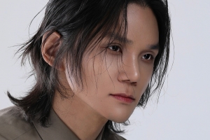 기사로 이동 - “더는 못 참겠다” 나솔 의사, 3년 괴롭힌 성병 의혹에 검사지 공개