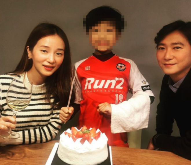 thumbnail - “엄마랑 둘이 꼭…” 고지용 아들 편지, 2년 전 이혼 암시였나