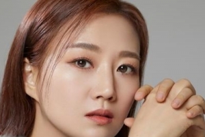 기사로 이동 - “장윤정 엄마 믿고 수천만원 맡겼는데” 잠적했다 결국 구속된 이유