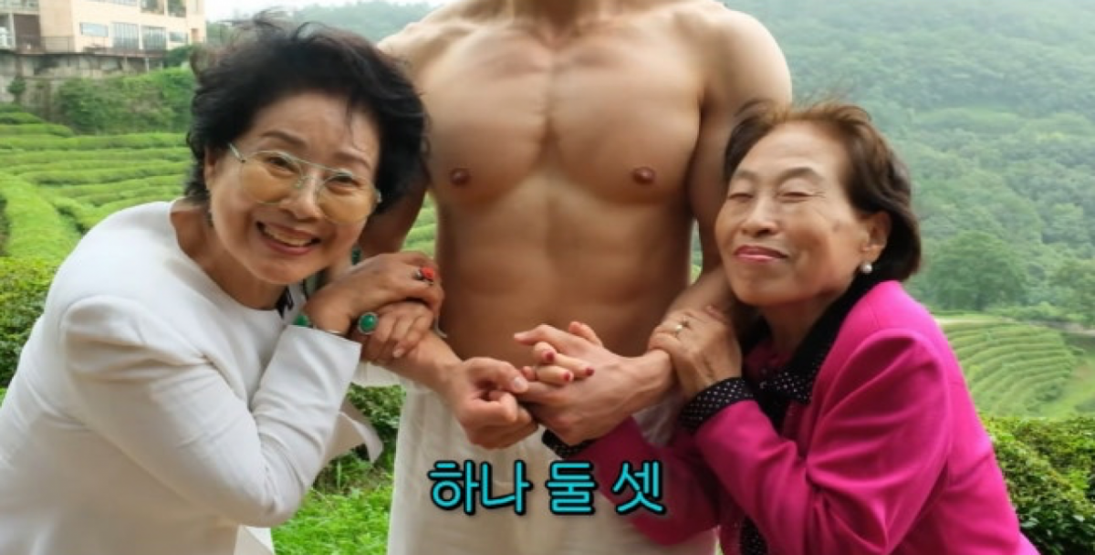 thumbnail - 86세 전원주, 33세 트레이너 근육에 “떨린다”…갑자기 터진 ‘성별 논란’