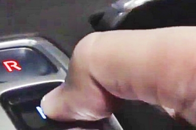 thumbnail - 신호 걸리면 N단부터? ‘좋은 줄 알았는데’ 변속기 수명 갉아먹는 습관