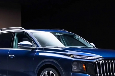 thumbnail - 벤츠 GLS·BMW X7 잡으러 온 아우디 Q9, “밤 되면 딴 차” 정체 뭐길래