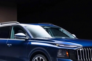 기사로 이동 - 벤츠 GLS·BMW X7 잡으러 온 아우디 Q9, “밤 되면 딴 차” 정체 뭐길래