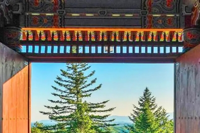 thumbnail - “국보가 그냥 밖에 있네” 감탄하던 부석사, 막상 들어가니 ‘이것’ 때문에 당황