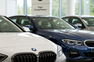 기사로 이동 - BMW 1시리즈 930만원 할인, 5시리즈는 ‘P2 옵션’ 확인 안 하면 후회