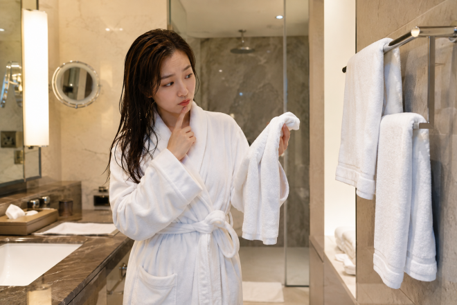 thumbnail - 호텔 수건 다시 걸어두면 안 바꿔준다?…새것 원하면 ‘여기’ 두세요