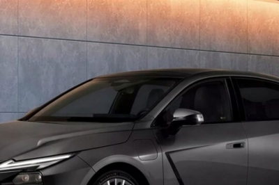 thumbnail - “BMW i5 독주 끝낸다” 렉서스 첫 전기 세단, 478km 인증 완료