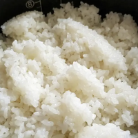 thumbnail - 식은 밥, 버리기 전에 전자레인지 넣고 30초만… ‘이 맛이었네’