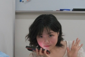 기사로 이동 - “30kg 뺐는데 얼굴은 그대로네” 악뮤 이수현, 다이어트 후 근황 보니