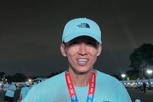 기사로 이동 - “몸무게 4.8kg가 그냥 녹았다” 8시간 달린 션, 몸에서 보낸 위험 신호