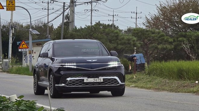 thumbnail - 배터리 123kWh 넣었는데 고작 481km? 제네시스 GV90 제원 보니 ‘한숨만’