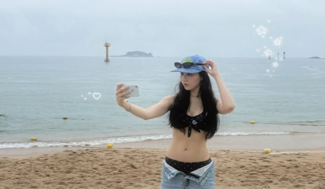 thumbnail - 빵꾸똥꾸 외치던 꼬마, 27살 되더니…비키니 자태에 ‘얼굴만 그대로’