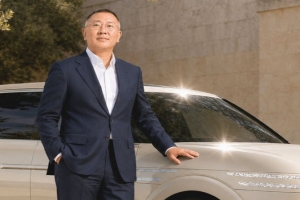 기사로 이동 - 2억 넘는 국산 SUV, ‘회장님 차’라더니… 222대 한정판의 진짜 가격