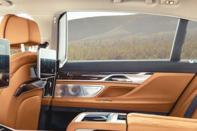 thumbnail - 1억 넘게 빠져 그랜저값 된 BMW 7시리즈, 덥석 샀다간 수리비에 눈물