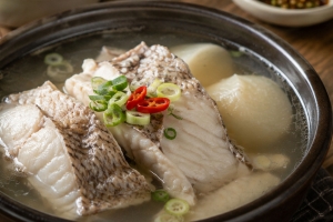 기사로 이동 - “항암효과 1등? 확인하니…” 88세 배우가 여름마다 찾는 보양식