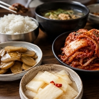thumbnail - ‘몸에 좋은 줄 알았더니…’ 60대 대장 용종 키우는 최악의 채소 반찬