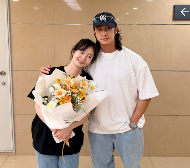 thumbnail - “이제 너도 마흔이다” 듣던 전소민 동생, 38세에 드디어 받은 전화 한 통