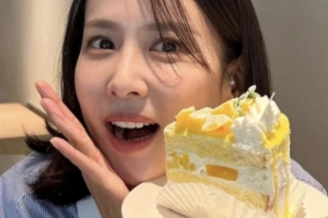 기사로 이동 - “45세 맞아?”…조여정이 수십 년 몸매 유지한 ‘하루 30분’ 습관