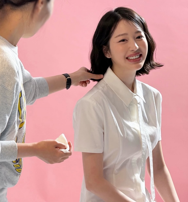 thumbnail - 장원영 언니 장다아, ‘순간 헷갈렸네’ 소리 나오는 사진 한 장