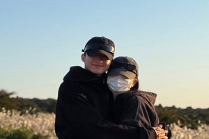 기사로 이동 - “결혼은 먼 이야기였는데” 지예은 마음 바꾼 바타, 12월 깜짝 결혼 발표