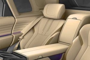 기사로 이동 - “G90이 저렴해 보이네” 2억 넘는 토요타 SUV, 뒷문 75도 열리는 이유
