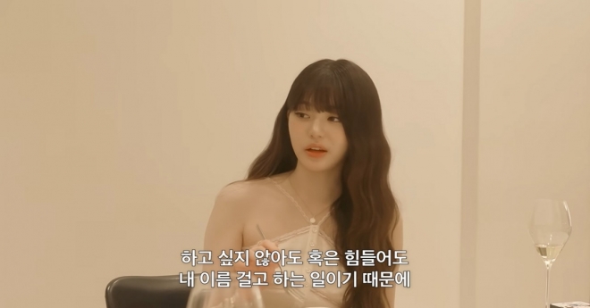 thumbnail - “2시간이나 일찍 끝내주다니…” 장원영, 스태프들이 일하기 편하다는 진짜 이유
