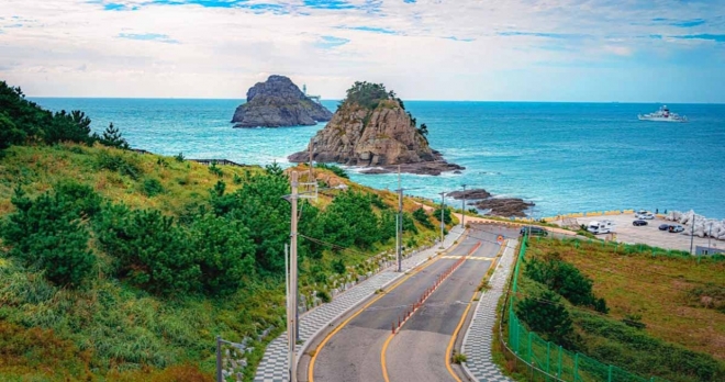 thumbnail - 동해와 남해가 갈라지는 곳, 1463km 대장정의 시작점