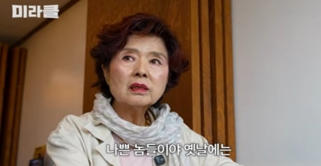 thumbnail - “내 딸이 기생이야?” 70년대 여배우, 스폰 제안 폭로에 모친 버럭