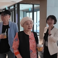 thumbnail - “전세보다 훨씬 낫다”… 60억 집 내놓은 86세 사미자, 마음 바꾼 결정적 이유