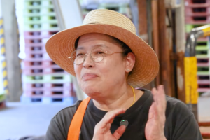 기사로 이동 - “이영자는 밥맛이야” 84세 할머니 돌직구, 면전에서 들은 이영자 반응